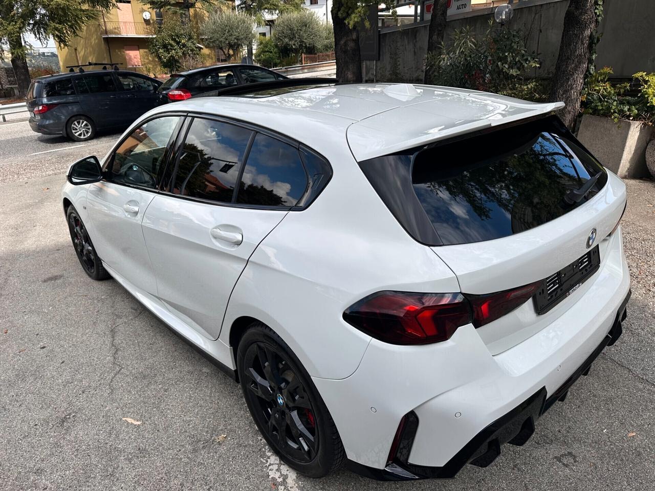 Bmw 118 d M Sport PRO/ TETTO / FARI MATRIX / Harman Kardon