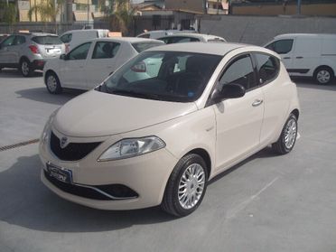 Lancia Ypsilon 1.2 69 CV GPL Ecochic Gold - 2016