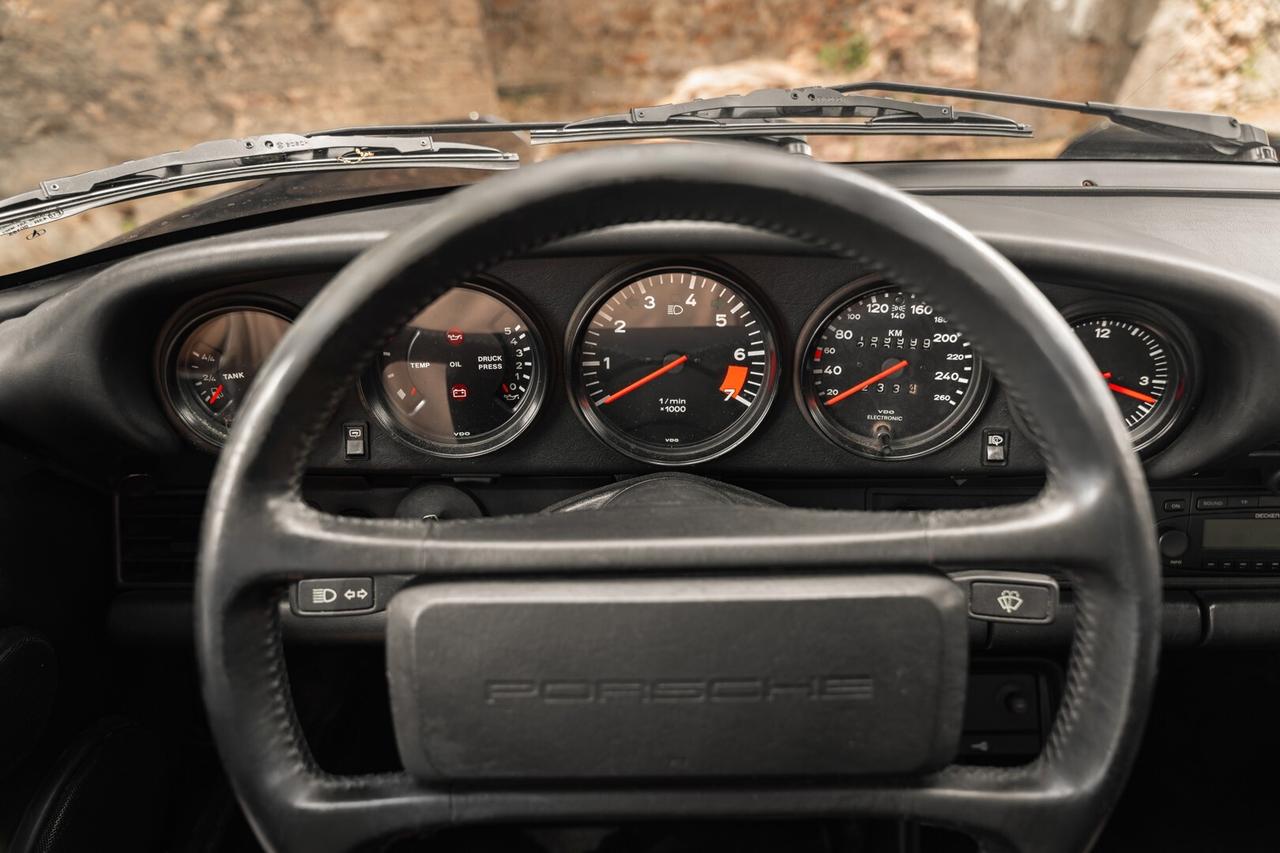 Porsche 911 Carrera 3.2 Targa 1989
