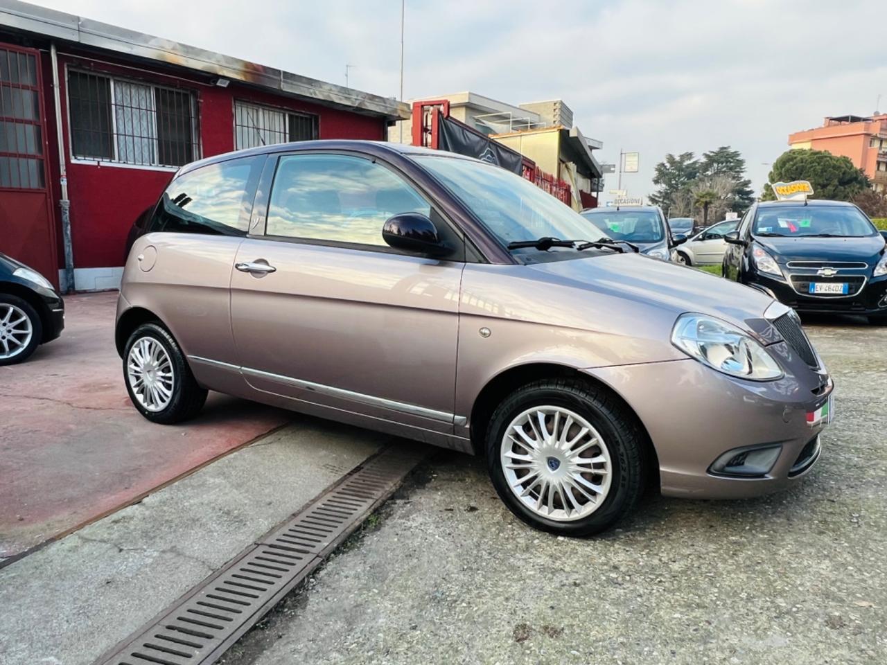 Lancia Ypsilon 1.2 69 CV Elle