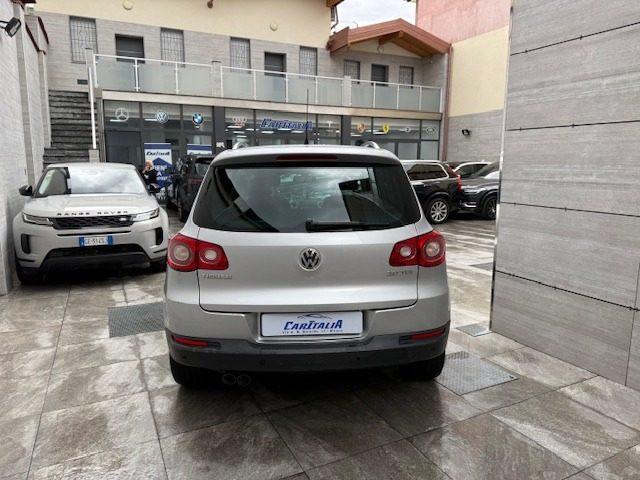 VOLKSWAGEN Tiguan 2.0 16V TDI tiptronic Sport&StyleTETTO PANORAMICO