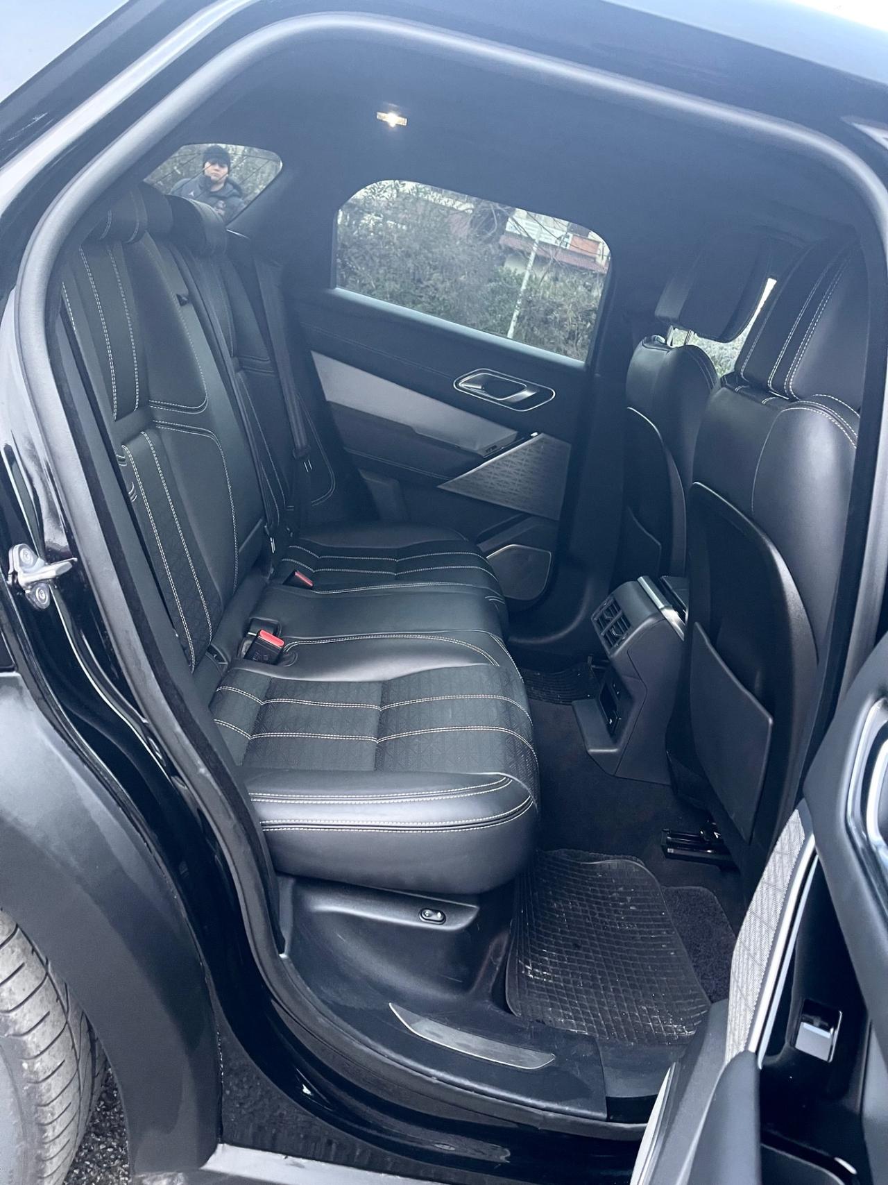 Land Rover Range Velar 3.0D V6 300 CV R-Dynamic HSE