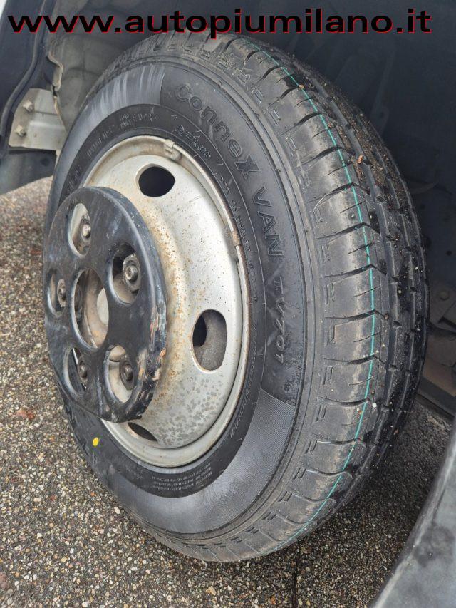 ISUZU M21 Adaptor S E 1.9 TDI PC-RG Cabinato