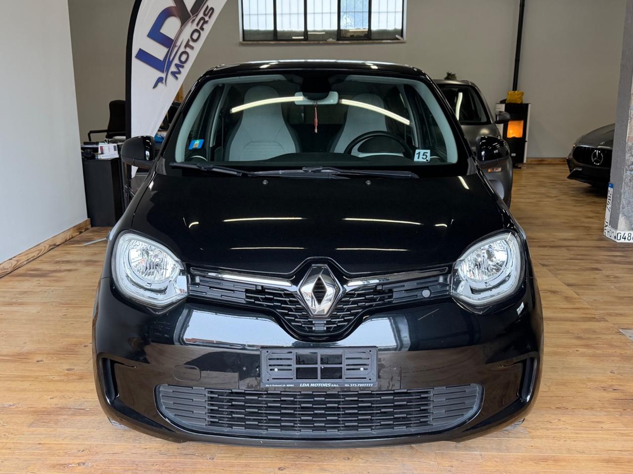 Renault Twingo 73CV LIMITED NEOPATENTATI GARANZIA