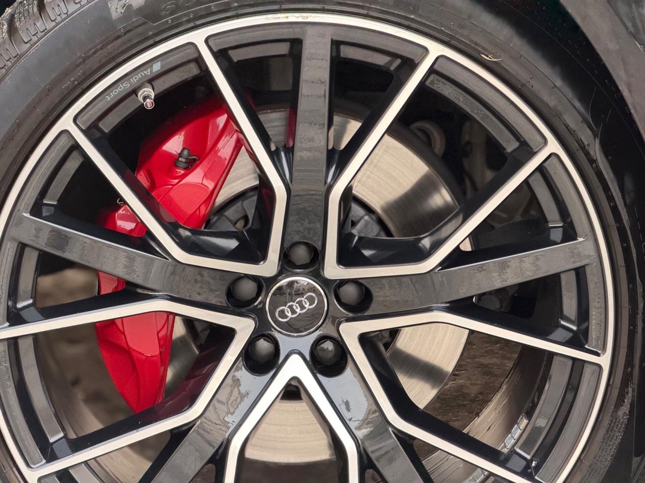 Audi Q8 50 TDI 286 CV QUATTRO S LINE EDITION TETTO MATRIX LED