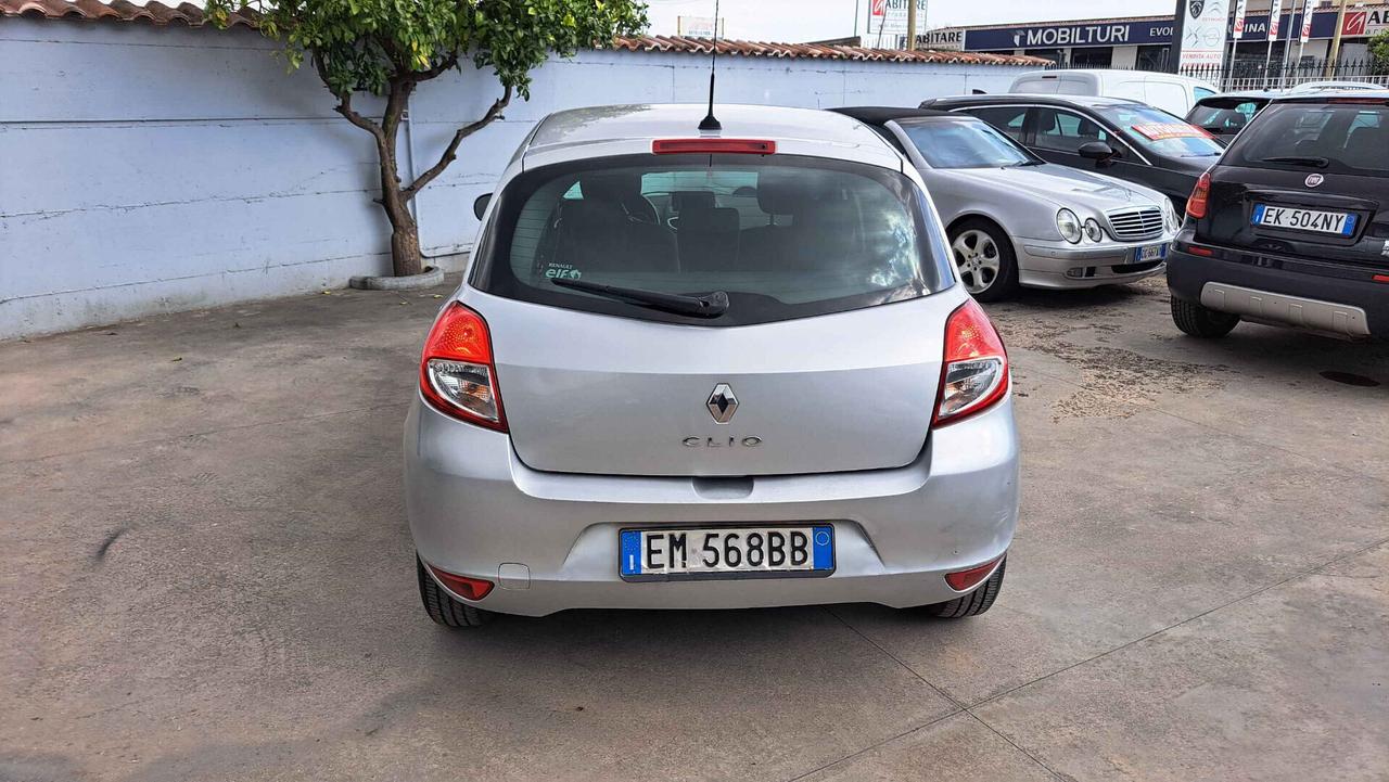 Renault Clio 1.2 Benzina 5 porte Dynamique