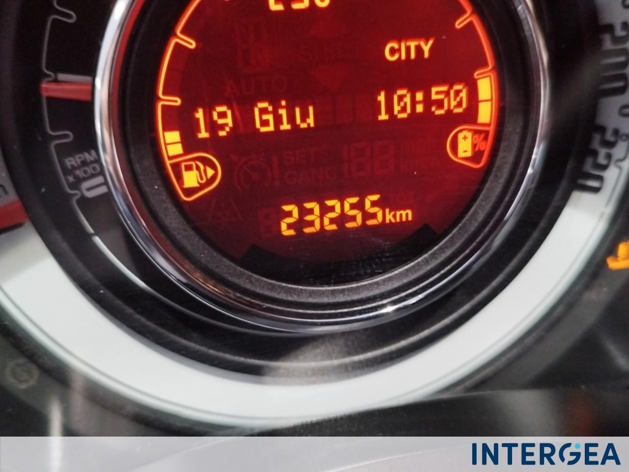 FIAT 500C 1.0 hybrid Dolcevita 70cv