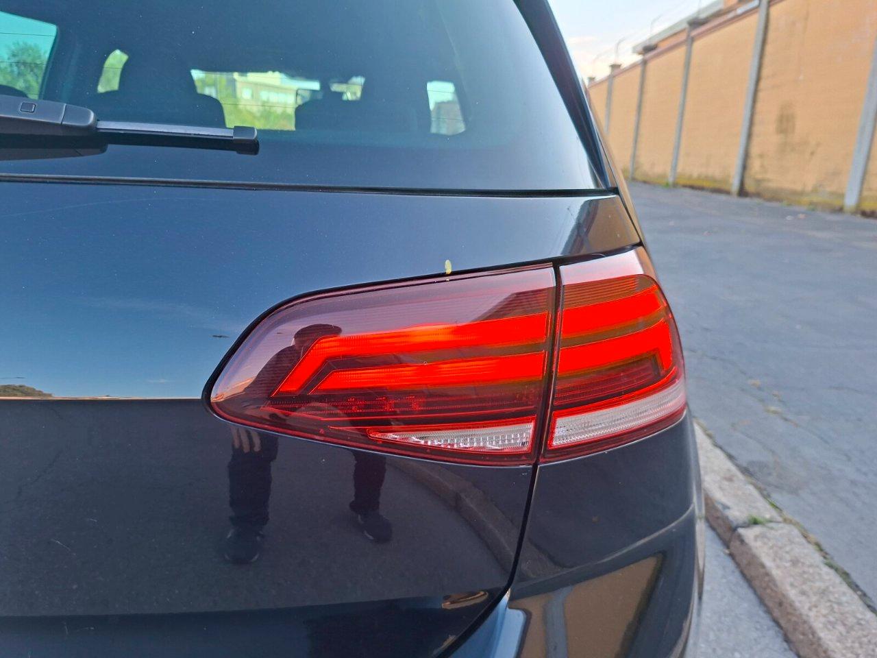 Volkswagen Golf 5 Porte Golf 5p 1.5 tsi Sport R-Line 150cv dsg
