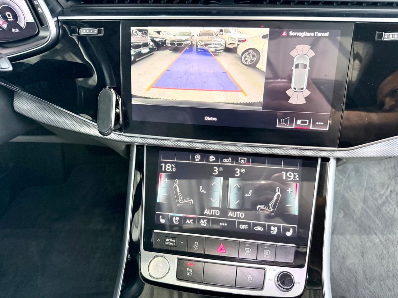 Audi Q8 50 TDI quattro tiptronic S-LINE PANORAMICO