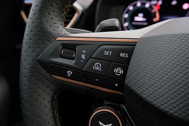 CUPRA Leon VZ 1.5 e-Hybrid 272cv DSG