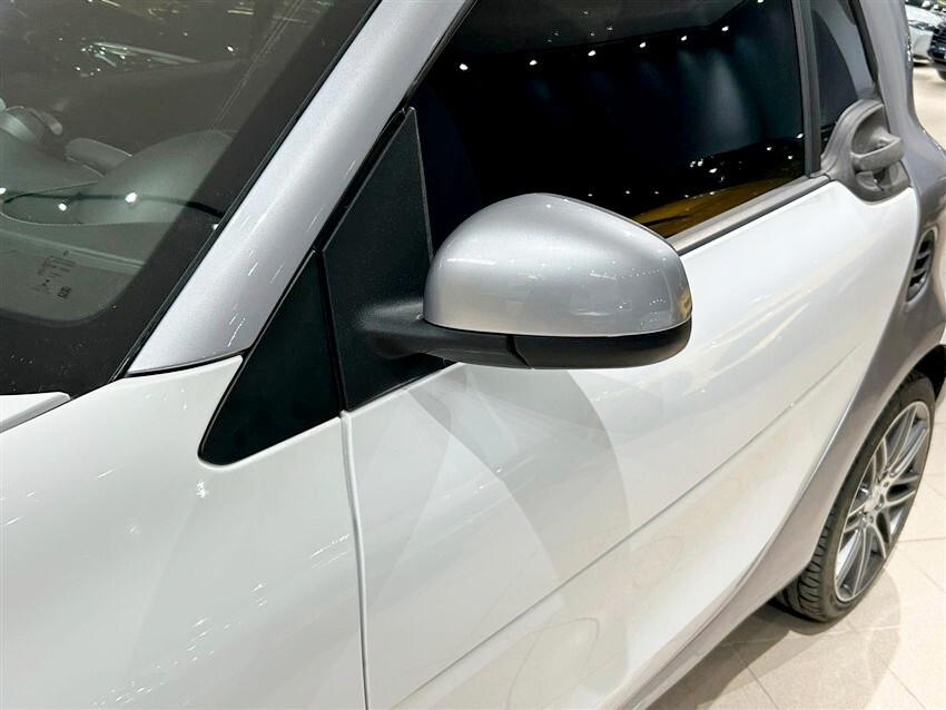 Smart ForTwo BRABUS 0.9 Turbo twinamic Xclusive