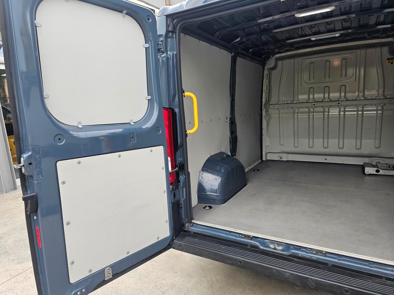 CITROEN JUMPER / 2014 / 4P / FURGONE 30 L1H1 BLUEHDI 120CV