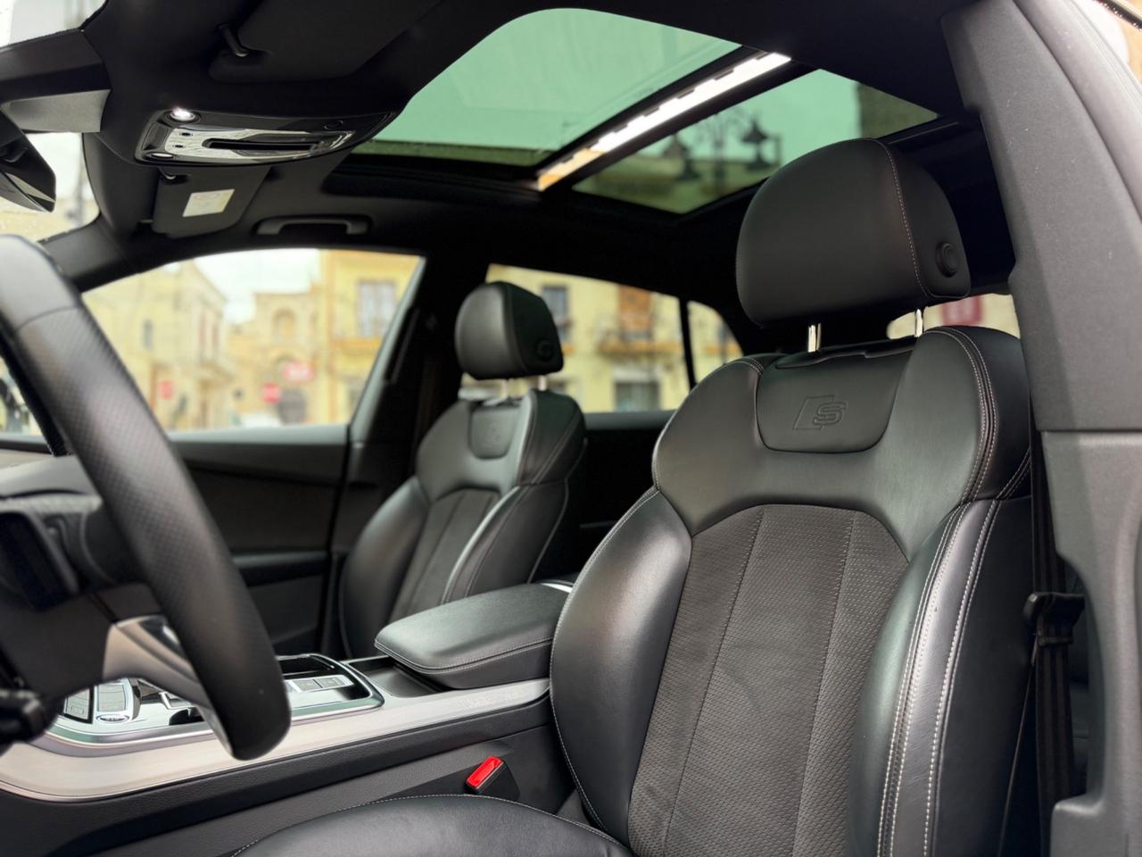 Audi Q8 50 TDI 286 CV QUATTRO S LINE EDITION TETTO MATRIX LED