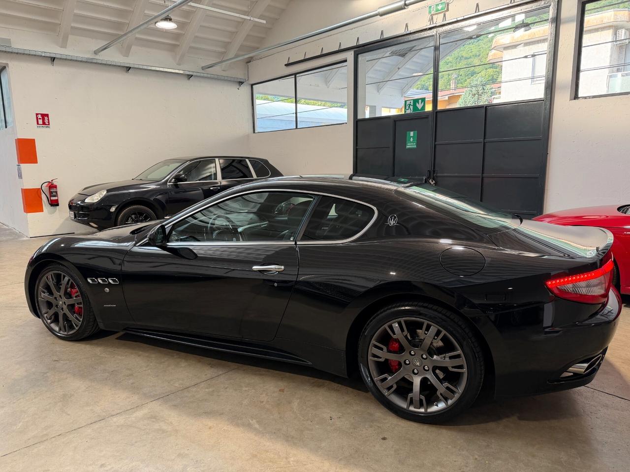 Maserati GranTurismo S 4.7 CAMBIOCORSA-ITALIANA-TAGLIANDI