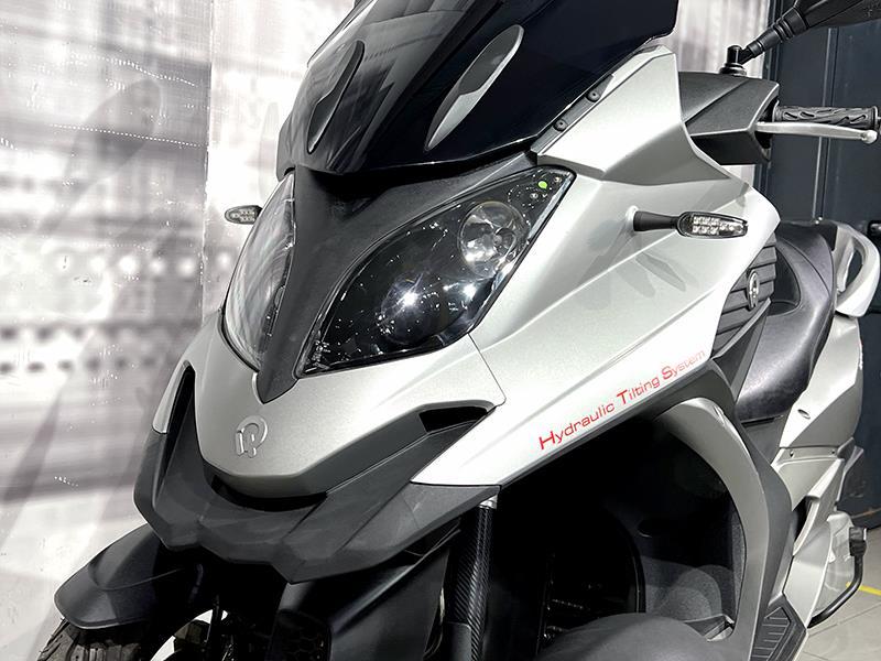 Quadro 350 3