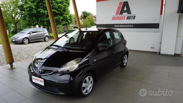 TOYOTA Aygo 1.0 12V VVT-i 5 porte