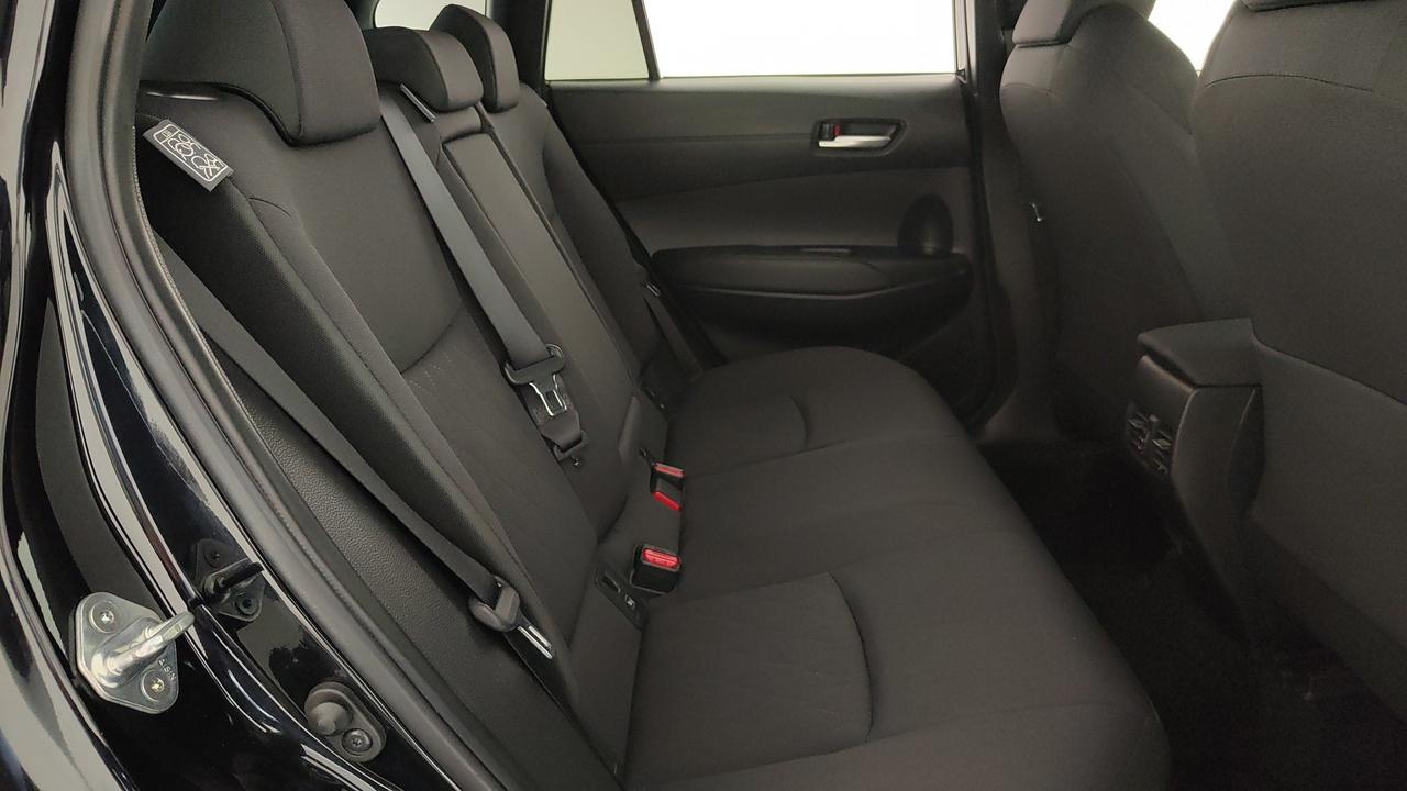 TOYOTA Corolla Cross 1.8h Trend fwd 140cv e-cvt