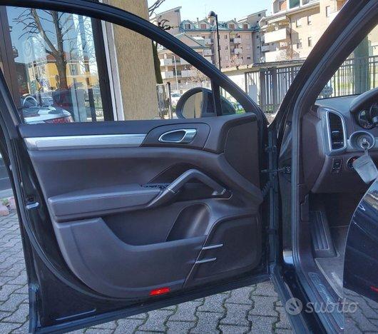 PORSCHE Cayenne S 4.8 V8, Tagliandi ufficiali