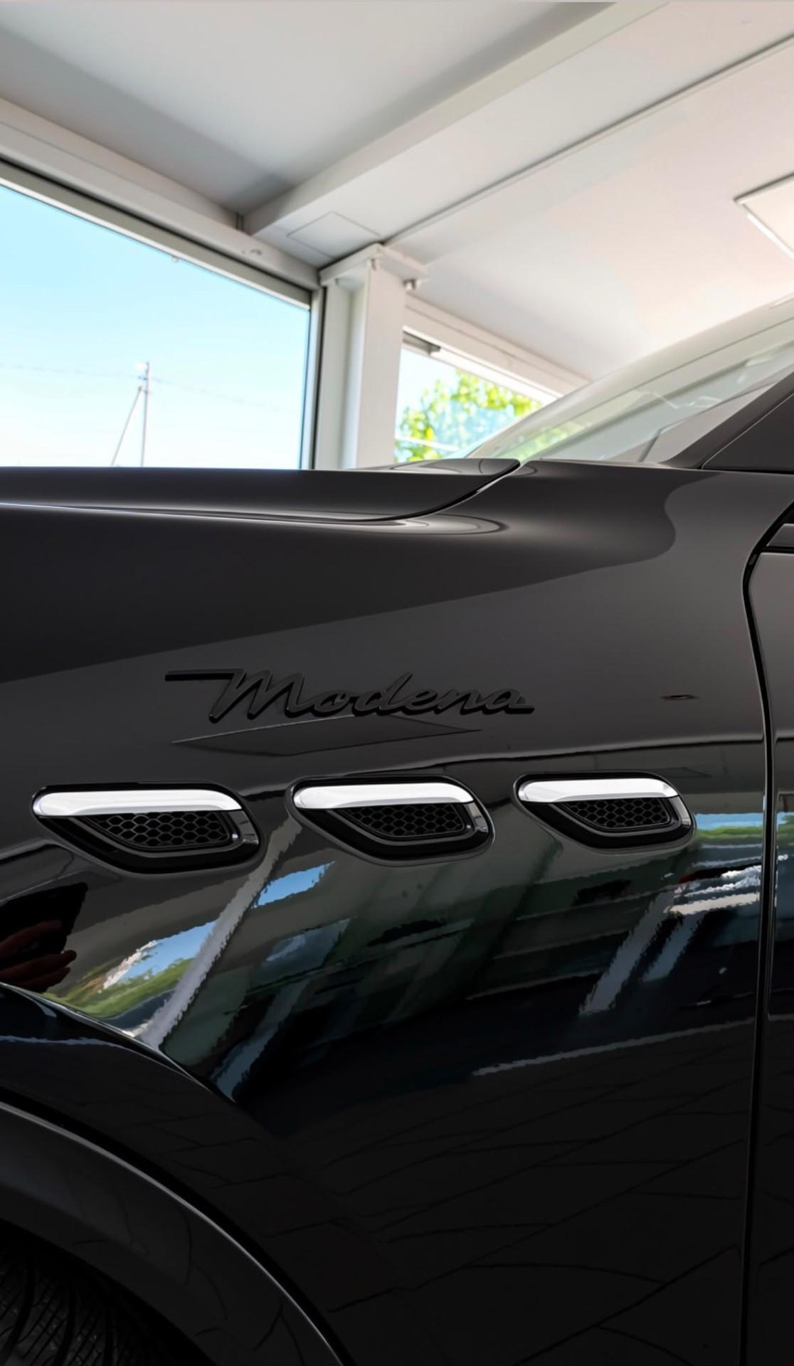 MASERATI GRECALE MHEV 330 CV AWD MODENA GARANZIA UFFICIALE MASERATI FINO A GENNAIO 2028