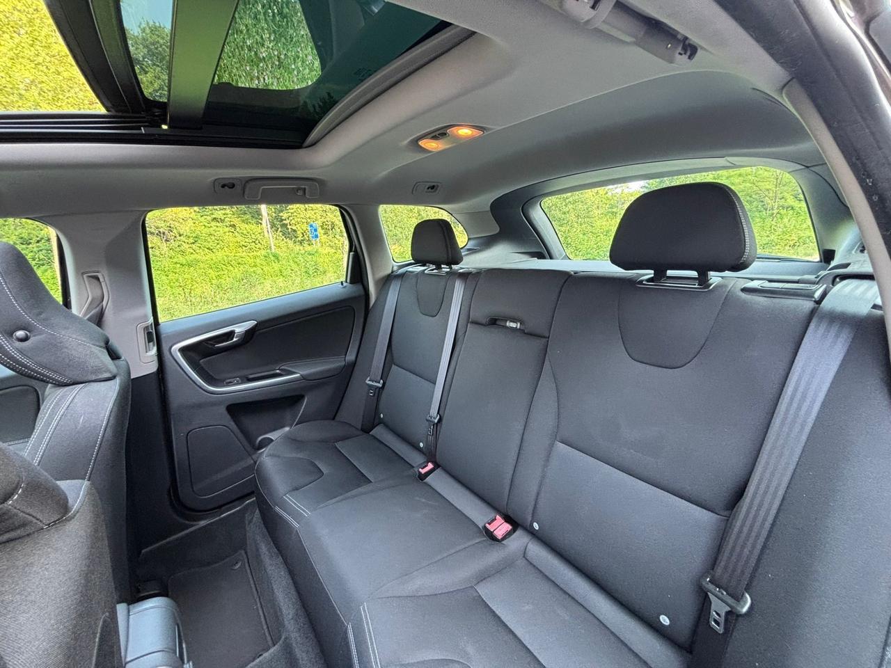 Volvo XC60 D3 Geartronic Momentum