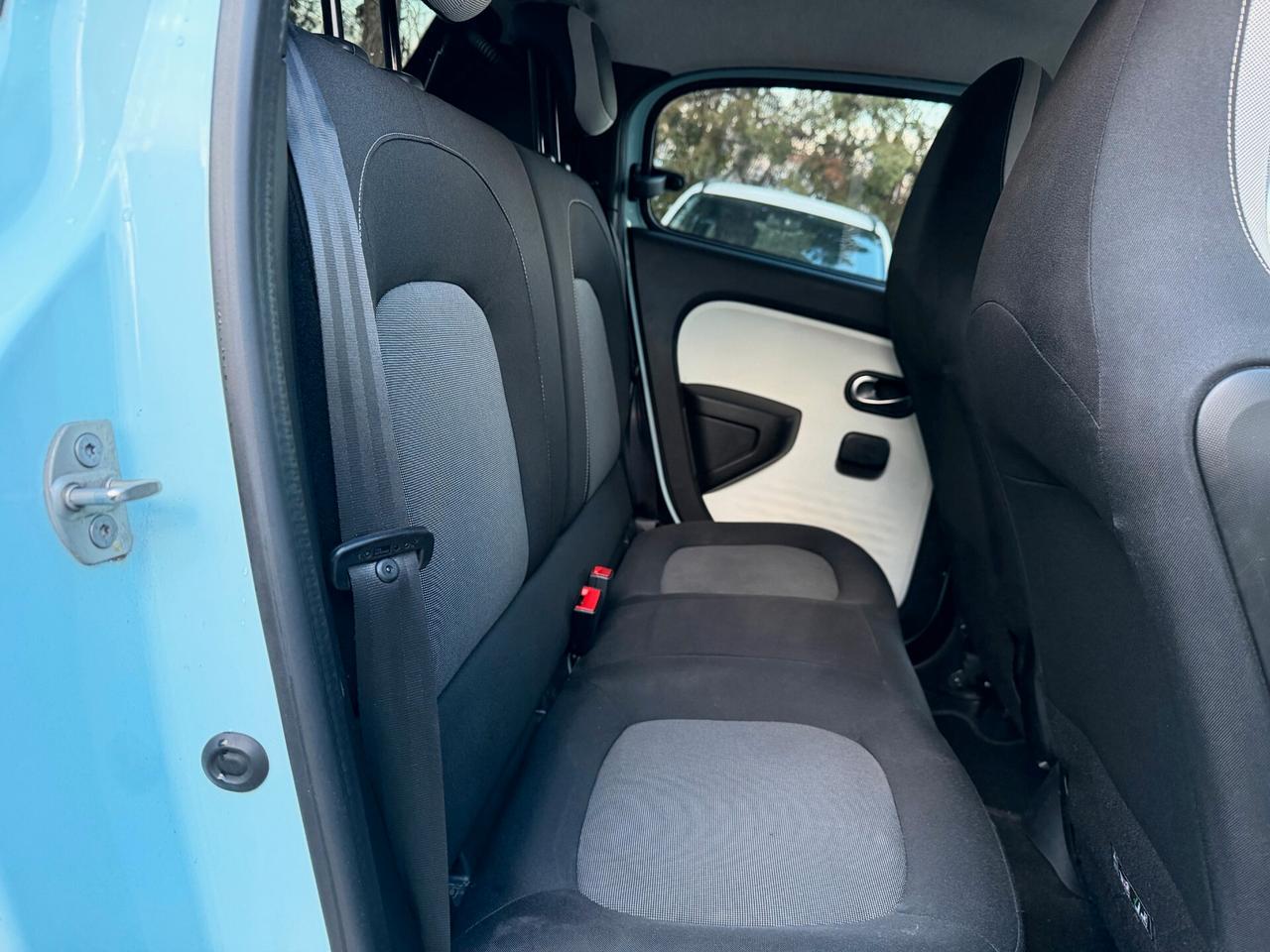 Renault Twingo SCe 65CV Intens NAVI 2021