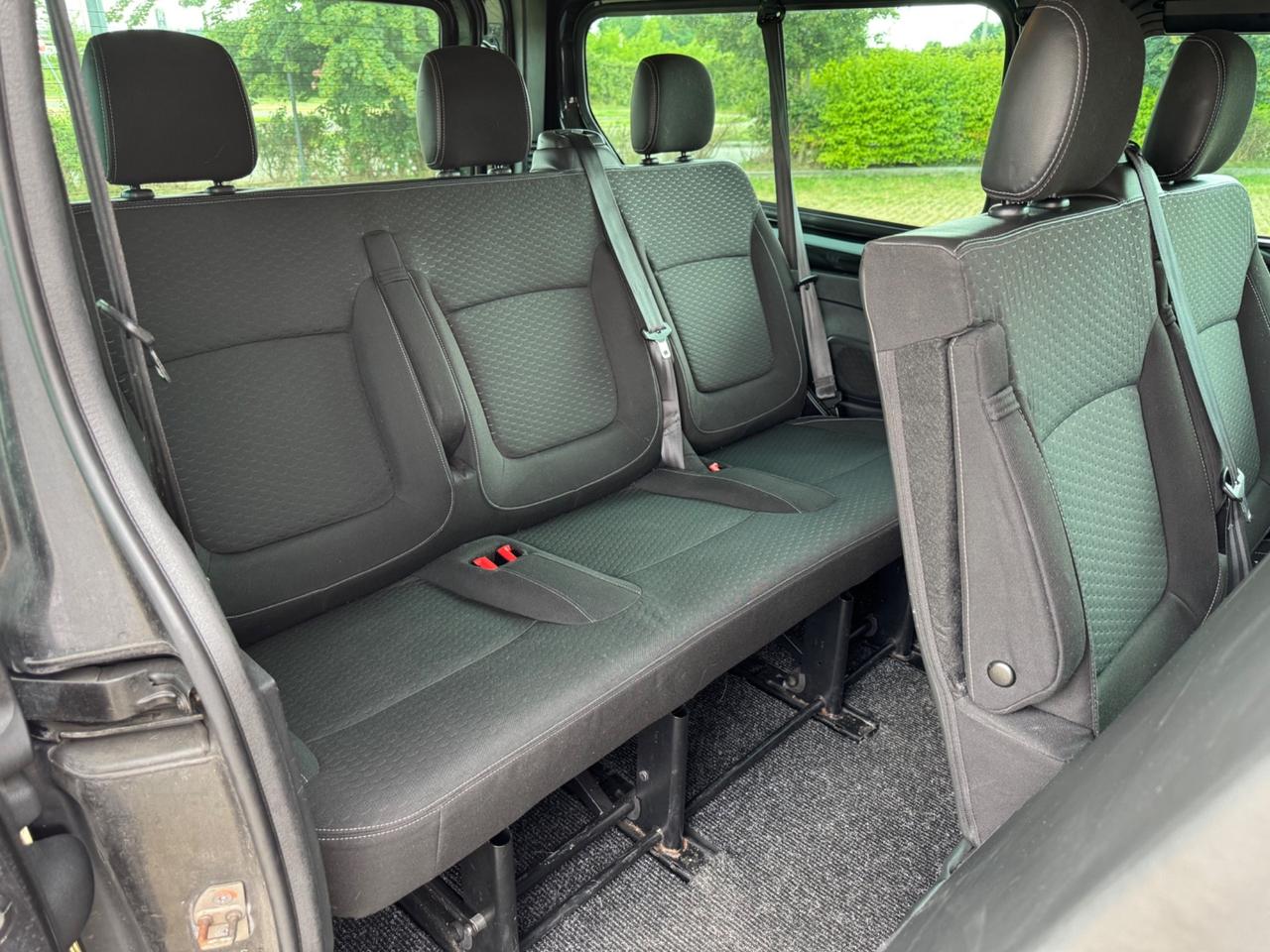 Opel Vivaro 29 1.6 BiTurbo S&S EcoFLEX PL-TN 8+1 P