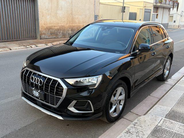 AUDI Q3 35 2.0 TDI S-tronic Advanced