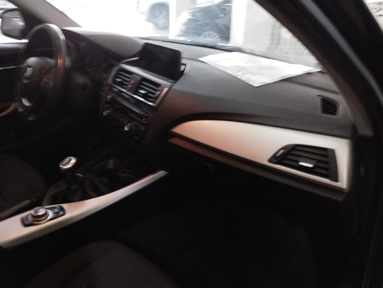 Bmw 116d 5p. Sport