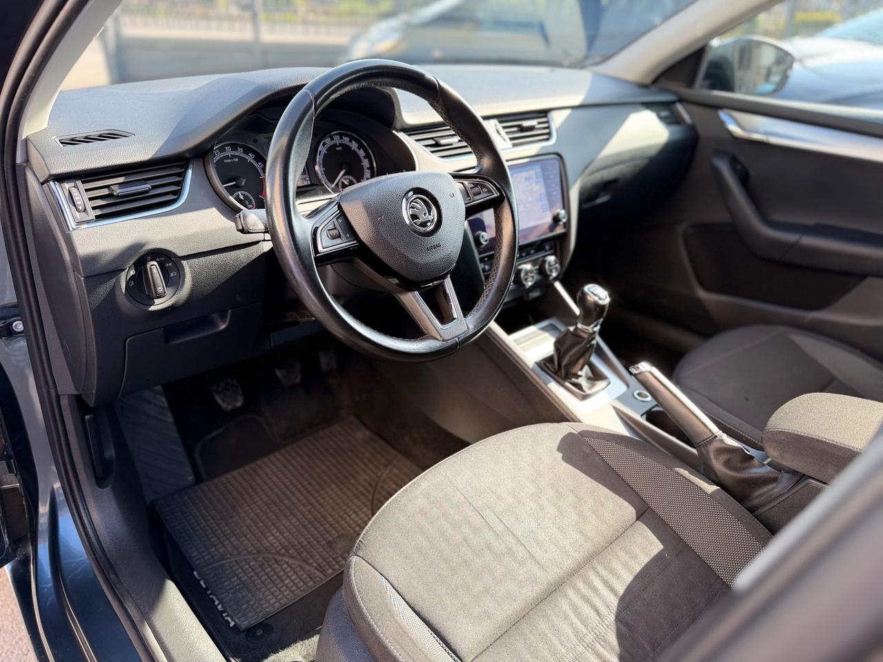 Skoda Octavia 1.6 TDI SCR 115 CV Wagon Executive