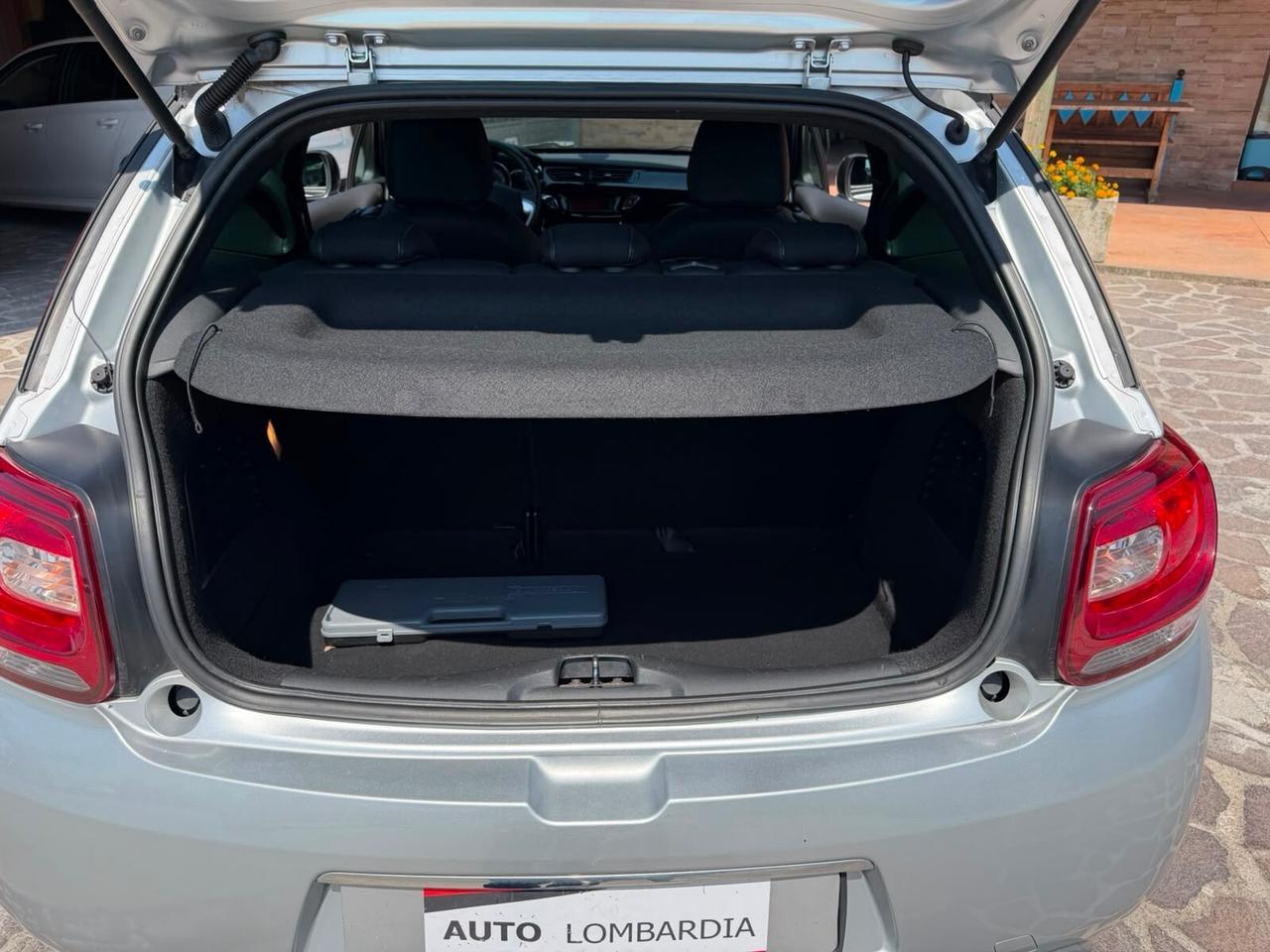 DS3 3 PureTech 82 Chic neopatentati