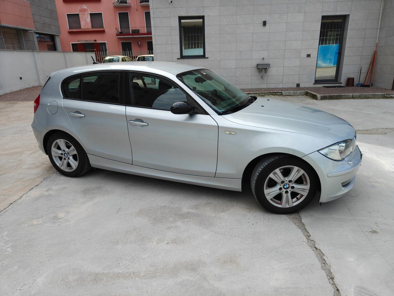 Bmw 116i uniproprietario