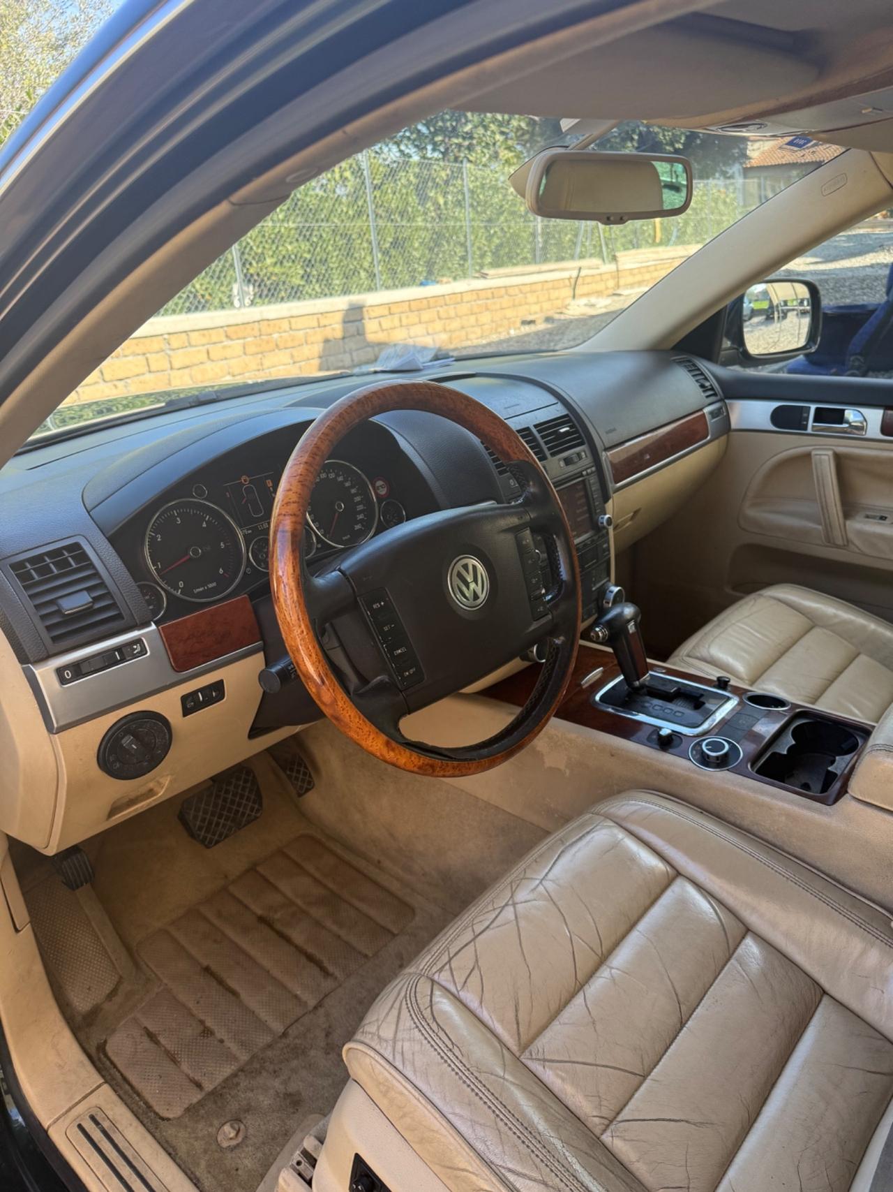 Volkswagen Touareg 2.5 R5 TDI DPF Style