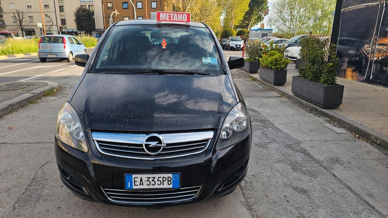 Opel Zafira 1.6 16V ecoM 150CV Turbo Cosmo (110 kw)