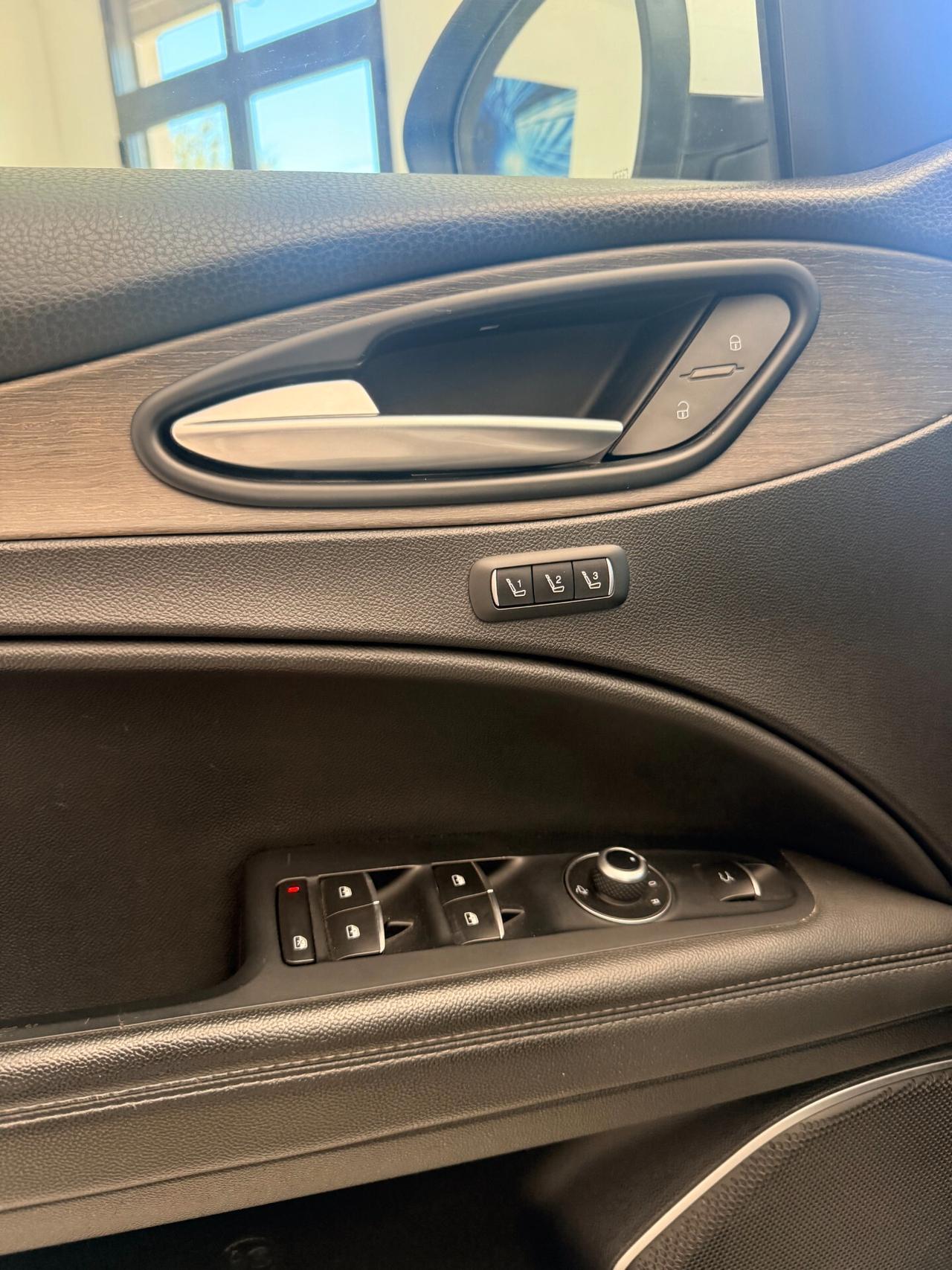 Alfa Romeo Stelvio 2.2 t Super Q4 210cv auto TETTO APRIBILE,TELECAMERA,SEDILI RISCALDABILI,NAVI,ANDROID AUTO,BLOCK SHAF