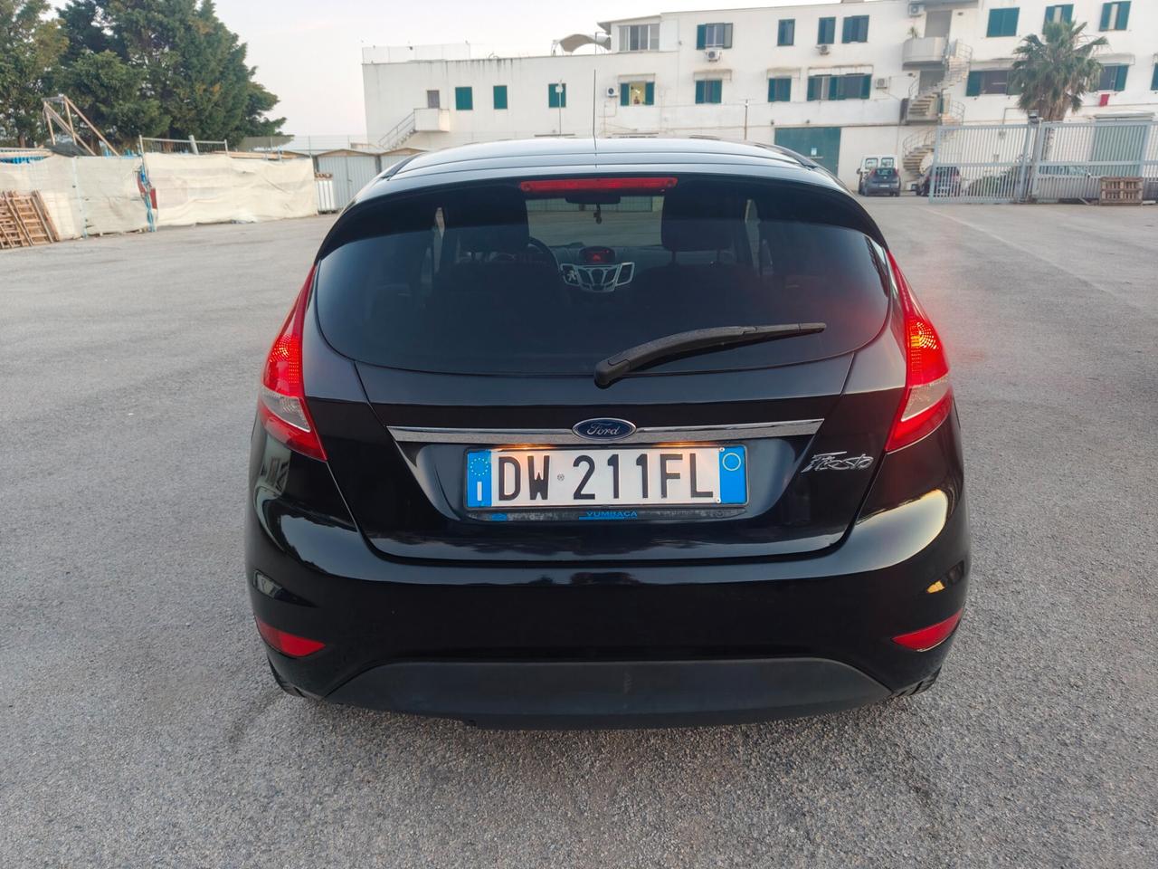 Ford Fiesta 1.2 Titanium 5p GPL