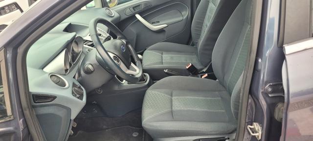 FORD Fiesta 1.4 TDCi 70CV 5 porte Titanium