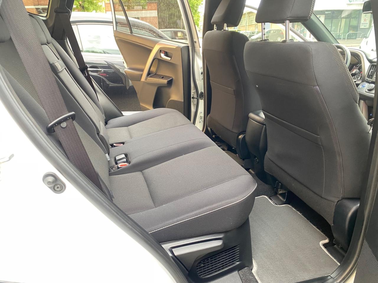 Toyota RAV 4 RAV4 2.5 Hybrid 2WD Lounge