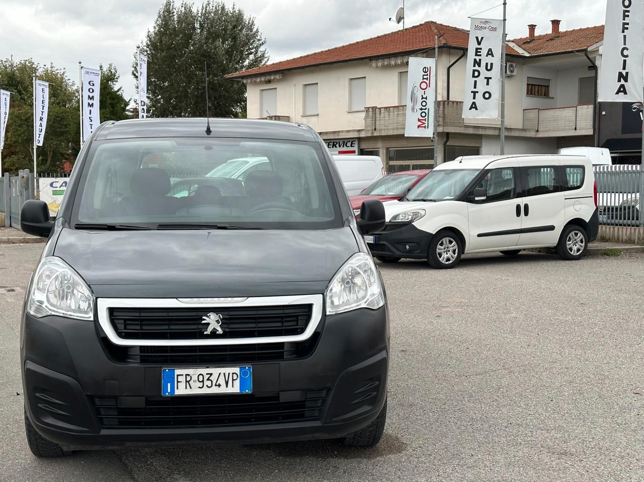 Peugeot Partner AUTOCARRO 5 POSTI 1.6 Bluehdi