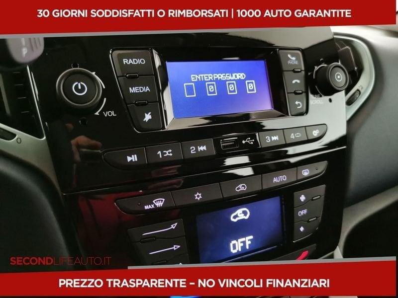 Lancia Ypsilon 1.0 firefly hybrid Oro s&s 70cv