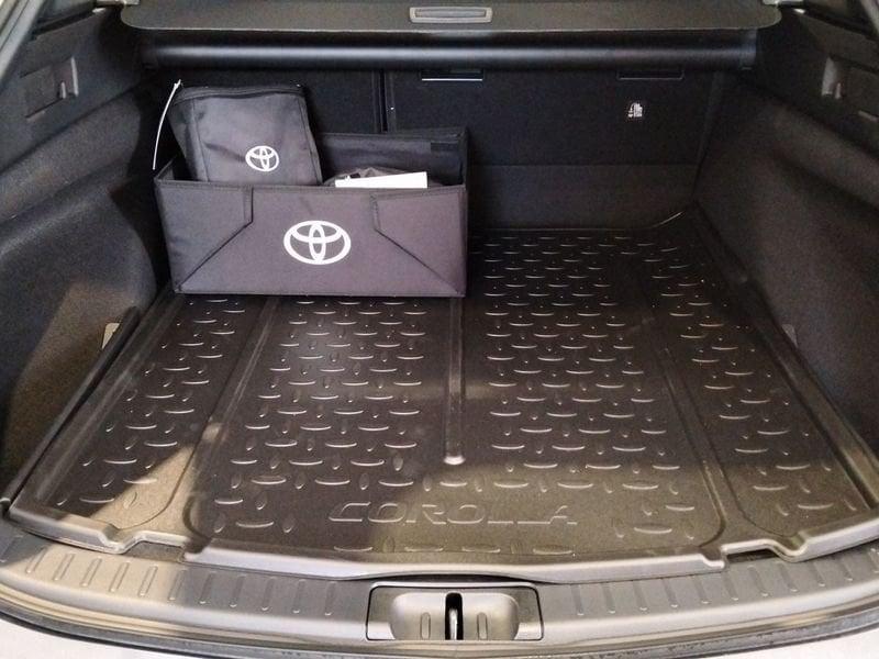 Toyota Corolla TS 1.8 Hybrid Active