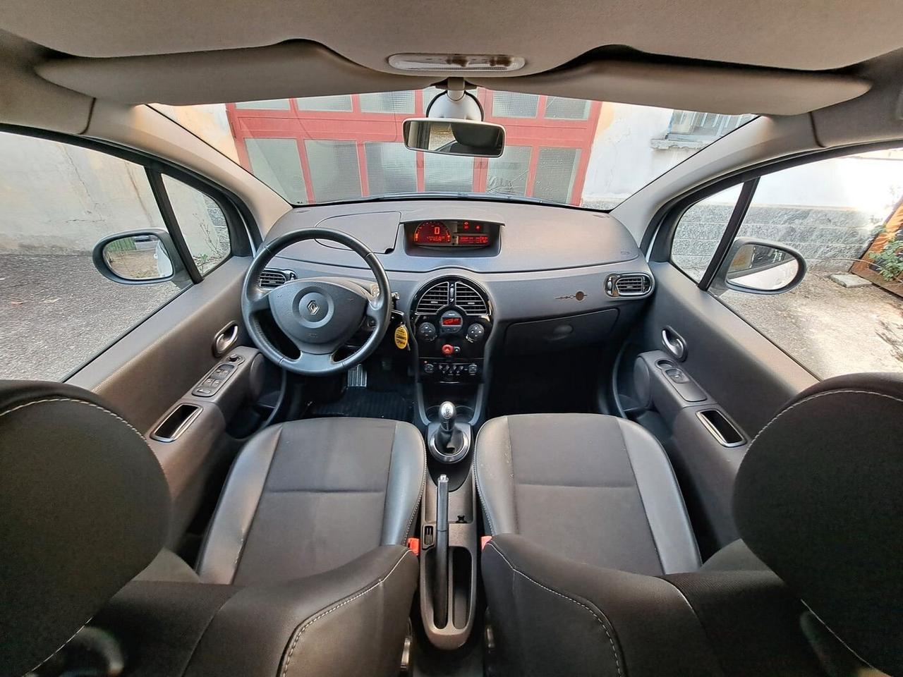 Renault Modus Grand 1.2 16V TCE Live
