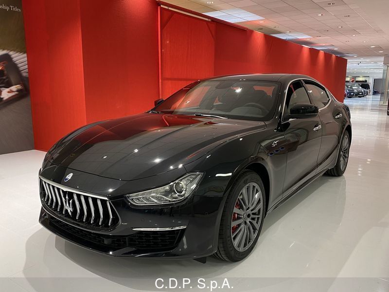 Maserati Ghibli  330 CV MHEV GT