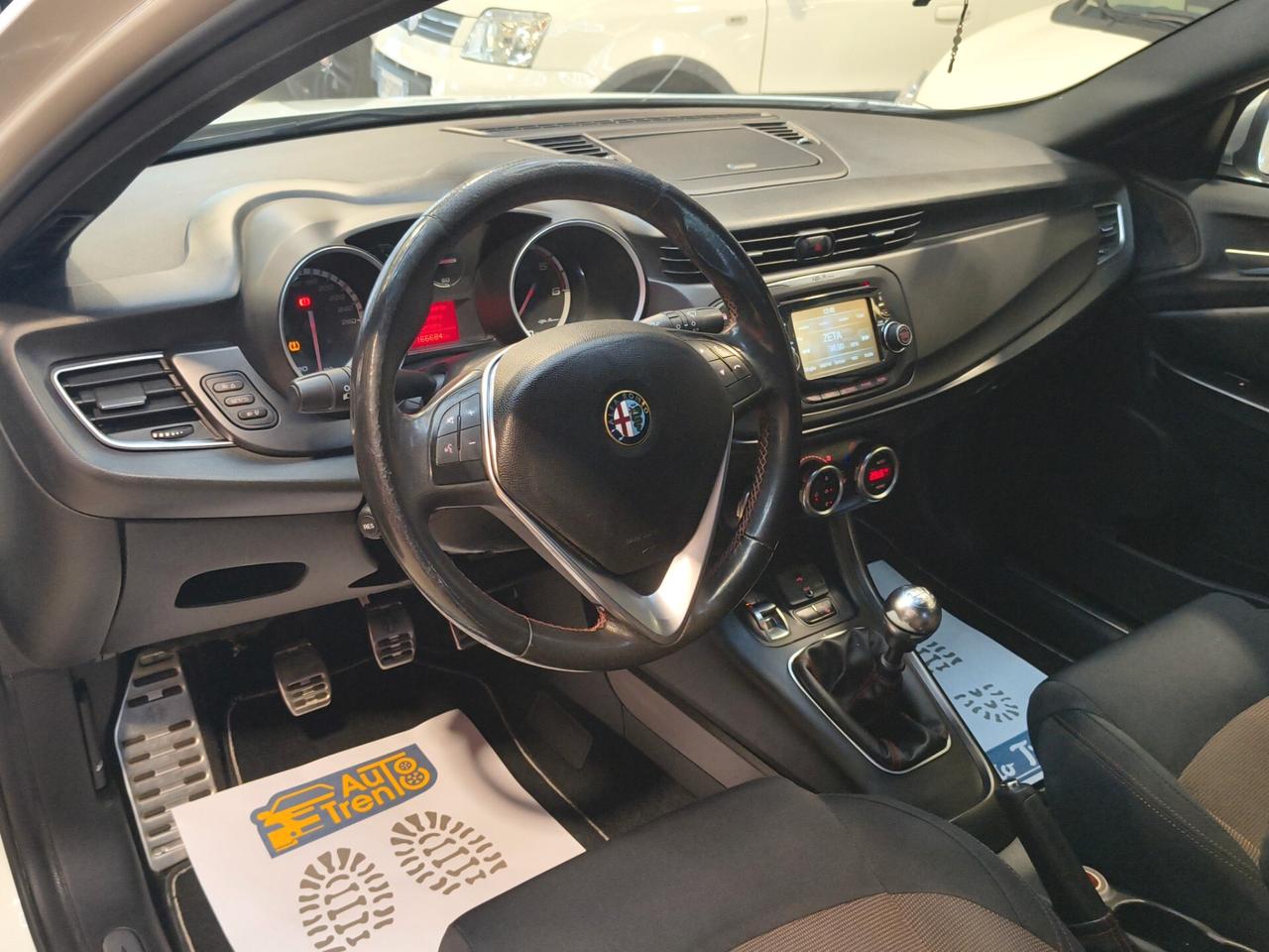 Alfa Romeo Giulietta 2.0 JTDm-2 150 CV Distinctive