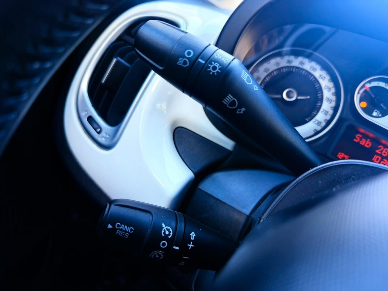 Fiat 500L 1.3 Mjet 95 CV - UCONNECT/CRUISE CONTROL