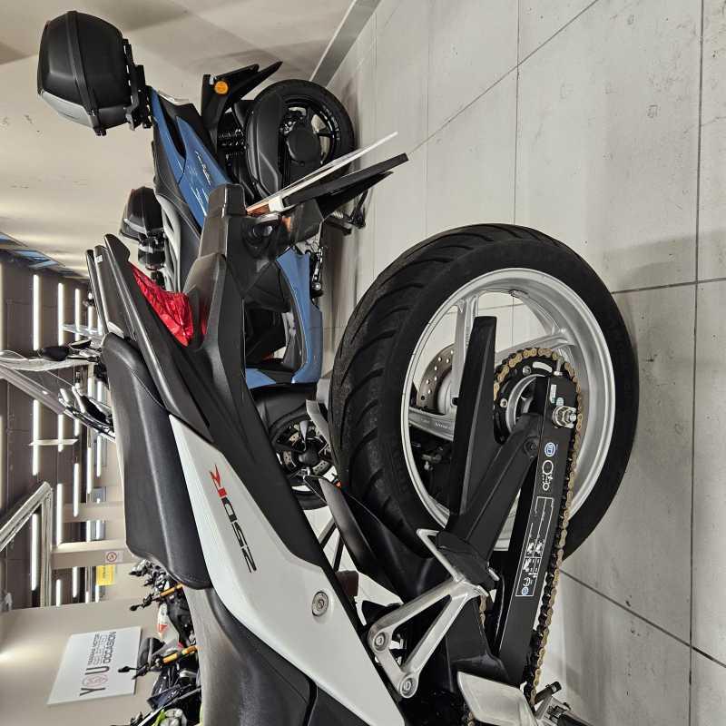 Honda CBR 250 R - 2012