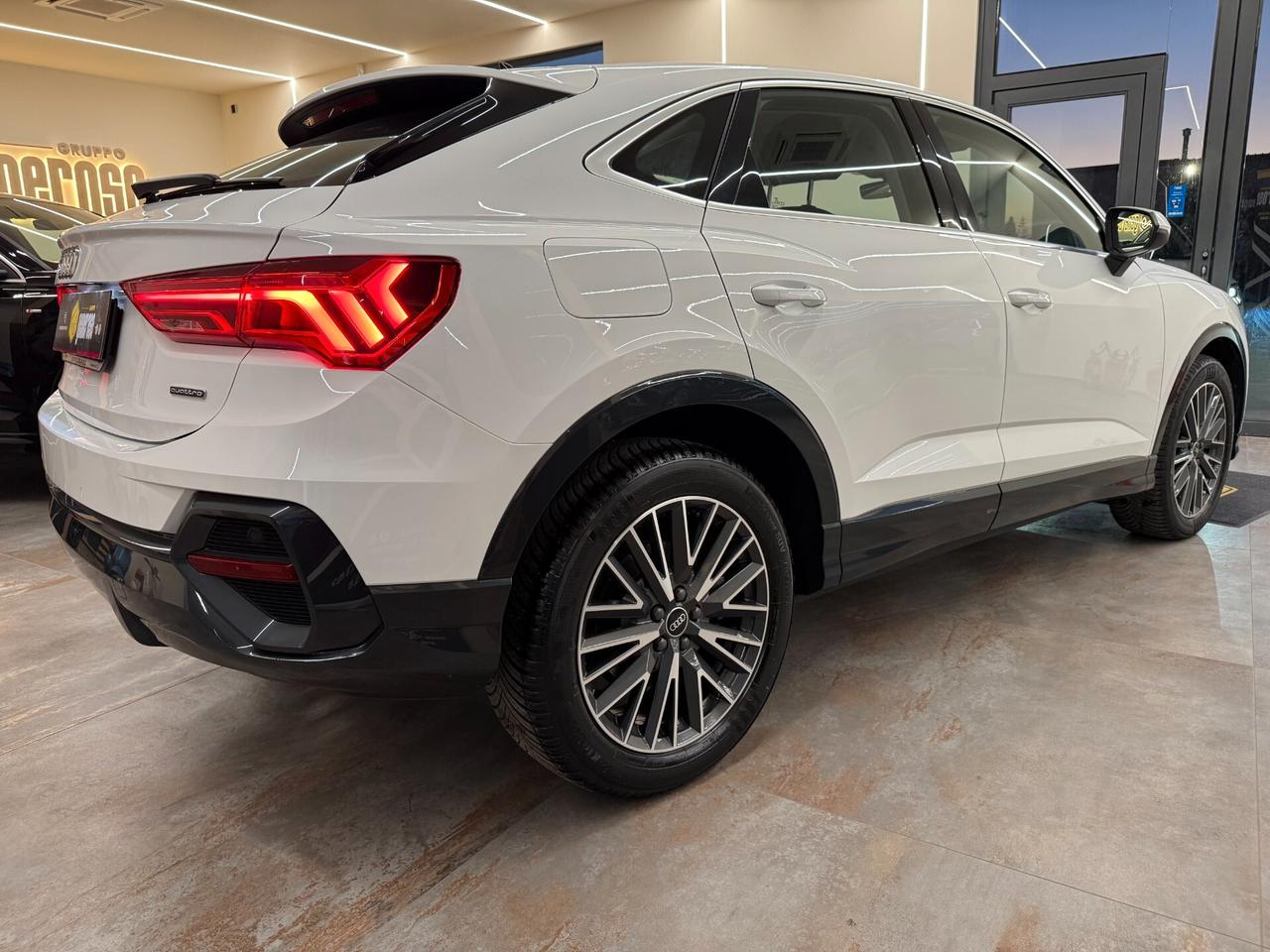 Audi Q3 SPB 40 TDI S tronic quattro SLine edition