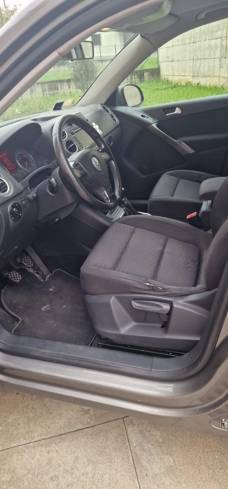 Volkswagen Tiguan 2.0 16V TDI DPF Trend & Fun (18°)