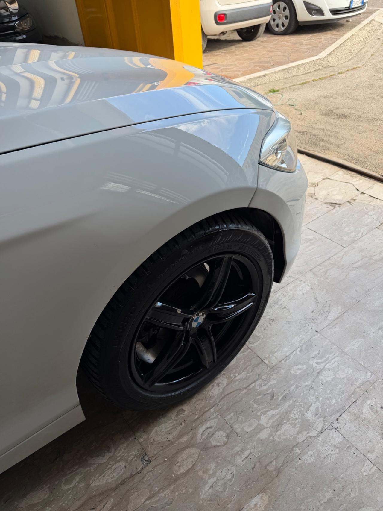 Bmw 116d 2016 5p. Urban