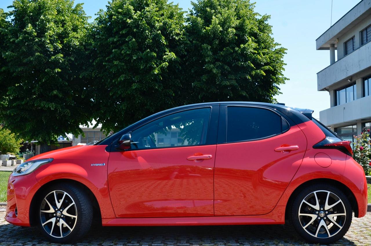 TOYOTA YARIS 1.5h PREMIERE CVT 92cv, SERVICE UFF TOYOTA, UFF ITALIANA, EURO 6D, APPLE ANDROID, NAVI, PERMUTE