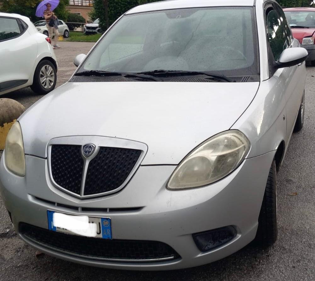 Lancia Ypsilon 1.4 Oro Ecochic GPL